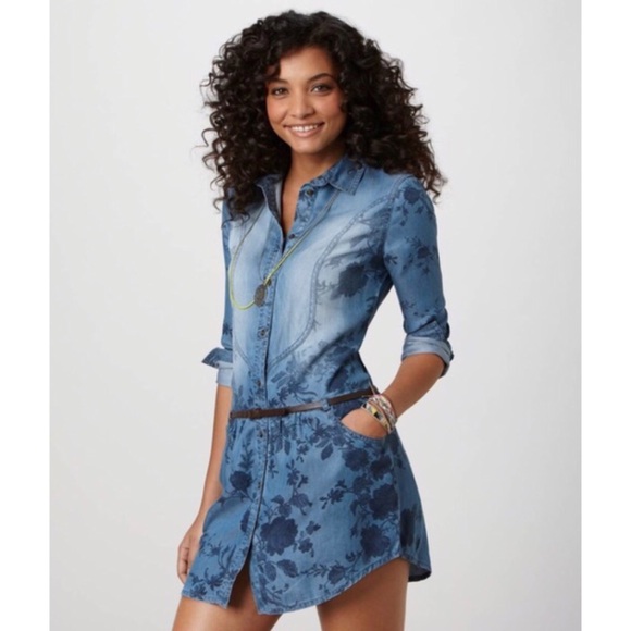 American Eagle Outfitters Dresses & Skirts - AEO Chambray Floral Patterned Mini Tunic Dress